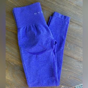 NVGTN leggings never worn. Love the fabric of these compression leggings.